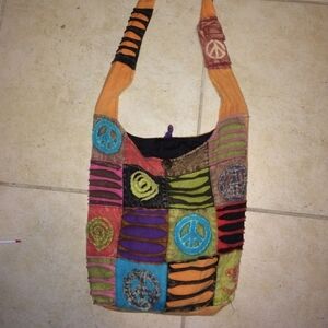 🙂🙂🙂Coach Teri Shoulder Bag With Cherry Print